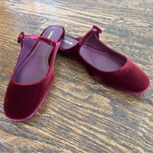 Larroude NEW Women's Burgundy/Wine Velvet Mary Jane Shoes - Size 8.5